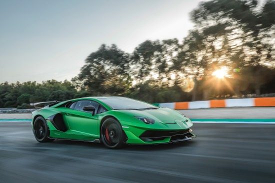lamborghini aventador